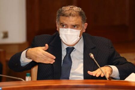 وزير الداخلية يستعرض أمام البرلمان المنافع الاقتصادية والاجتماعية لتقنين زراعة “الكيف”
