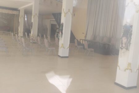 فضيحة مؤتمر معارضي إسحاق شارية، هروب اللجنة التحضيرية وكراسي فراغة..