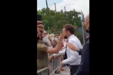تعرف على مصير الشاب الذي صفع الرئيس الفرنسي ماكرون