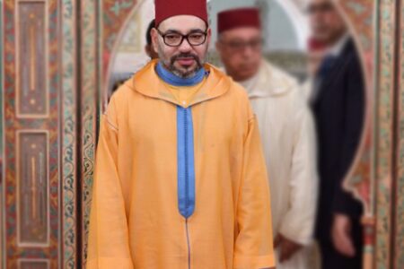 الملك محمد السادس يأمر وزارة الأوقاف بفتح المساجد المغلقة