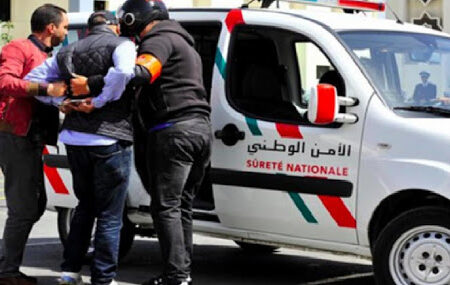 عنوان: اعتقال مشتبه به في بيع مشروبات كحولية سامة يؤدي إلى مقتل 6 أشخاص