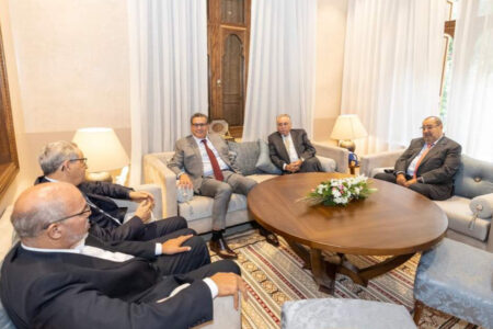 أحزاب المعارضة  تطلب رضى أخنوش وتتغاضى عن ارتفاع الأسعار