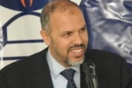 جامع المعتصم يقدم استقالته من ديوان أخنوش، ساعيا بذلك إلى رفع الحرج عند البيجيدي