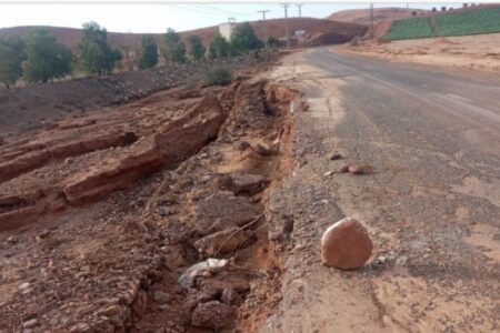 الأمطار الأخيرة بإقليم سطات زادت من حدة رداءة الطريق الإقليمية
