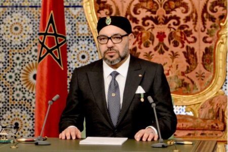 جلالة الملك مهنئا أسود الأطلس: نعرب لكم عن بالغ شكرنا وعميق اعتزازنا وفخرنا بما أبدعتموه خلال الملتقى الكروي الكبير