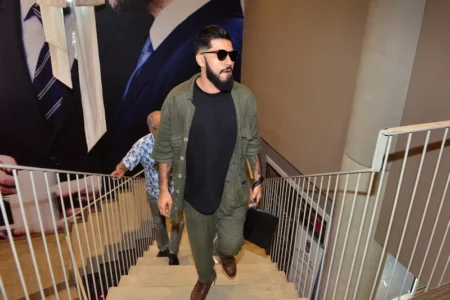 8 أشهر سجنا موقوفا وغرامة مالية للرابور طوطو..