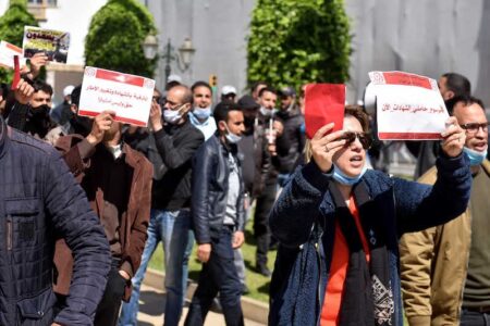مخرجات الاتفاق بين الحكومة ونقابة التعليم يتعرض للرفض من قبل حاملي الشهادات..