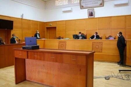 محكمة مراكش تقضي بحبس جندي 8 سنوات مع تغريمه 16 مليار ونصف..