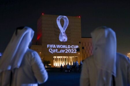 مونديال قطر يكسب الفيفا أرباحا قياسية..