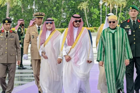 الأمير مولاي رشيد يمثل الملك في القمة العربية بالسعودية
