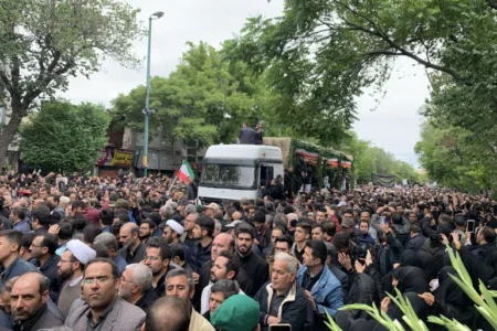 تبريز تودّع قادتها: تشييع جثمان الرئيس الإيراني إبراهيم رئيسي ومرافقيه