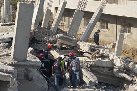 اكتشاف جثة حارس بناية بعد 18 ساعة من البحث تحت الأنقاض في طنجة
